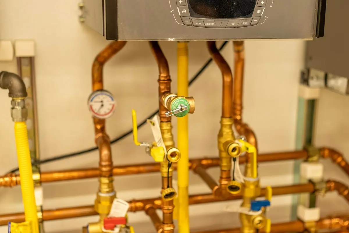 Licensed technician providing Sewer Cleanout for a homeowner in Mount Ephraim